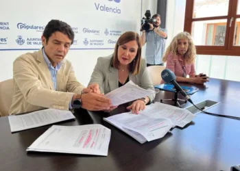 La Emshi pide moderar el uso del agua y mantiene las restricciones nocturnas por la DANA