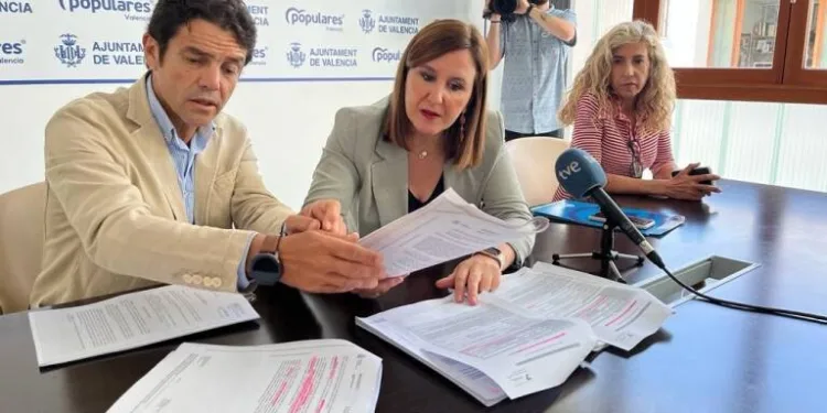 La Emshi pide moderar el uso del agua y mantiene las restricciones nocturnas por la DANA 1 La Emshi pide moderar el uso del agua y mantiene las restricciones nocturnas por la DANA