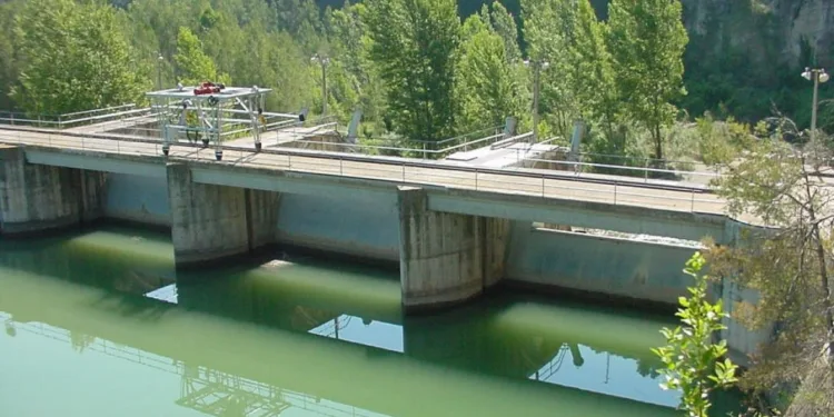 La CHJ abre la presa de Vallat unos minutos y advierte del aumento de caudal del río Mijares 1 La CHJ abre la presa de Vallat unos minutos y advierte del aumento de caudal del río Mijares