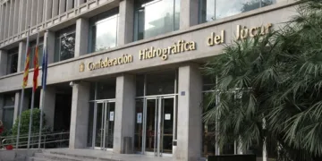 La jueza de la DANA pide a la CHJ aclarar si desplegó agentes para vigilar la emergencia del 29 de octubre
