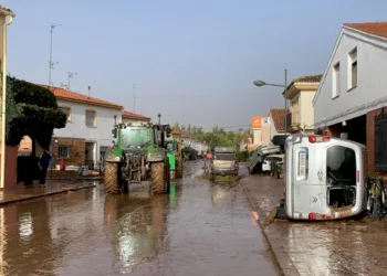 Utiel da combustible gratis a los agricultores y ganaderos que colaboraron en labores por la DANA