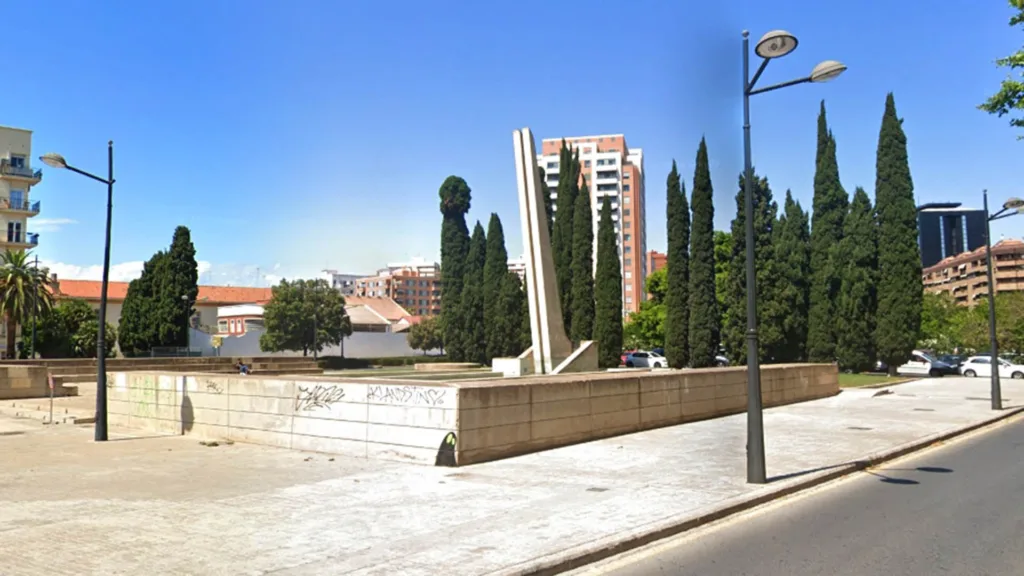 1220 Monument victimes riuades