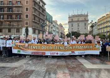 Concentración en Valencia en defensa de la Atención Primaria