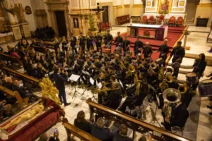 A.M. SANT SEPULCRE DE OLIVA 1 Miguel Angel Font dirige a la agrupacion en un concierto