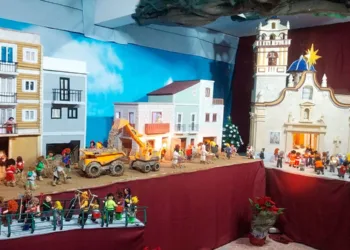 El Belén de la Falla Duque de Gaeta- Pobla de Farnals de Valencia rinde homenaje a las víctimas y voluntarios de la DANA