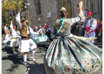 Quince coros y grupos de danzas participan en la programación navideña de la Fundación Visit Valencia