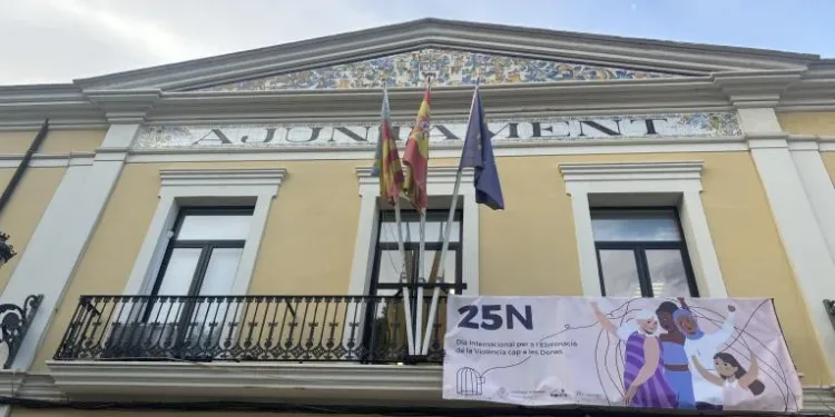 Aprobada una moción por el Día Internacional de la Eliminación de la Violencia Contra las Mujeres en Manises 1 Aprobada una moción por el Día Internacional de la Eliminación de la Violencia Contra las Mujeres en Manises