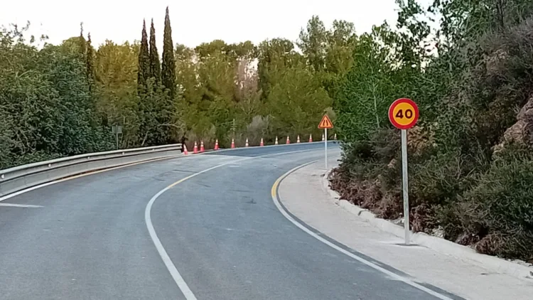 La Diputació de Valéncia cifra en 53 millones de euros la inversión para reconstruir la red provincial de carreteras