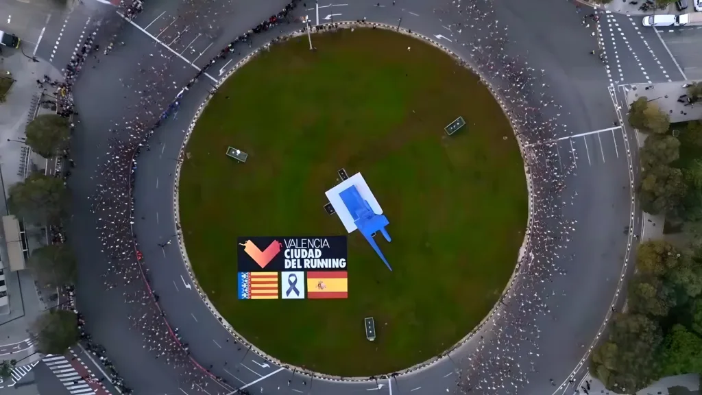 La Maratón de Valencia deja un impacto económico de 32 millones de euros y reactiva el turismo tras la DANA 9 La Maraton de Valencia 9