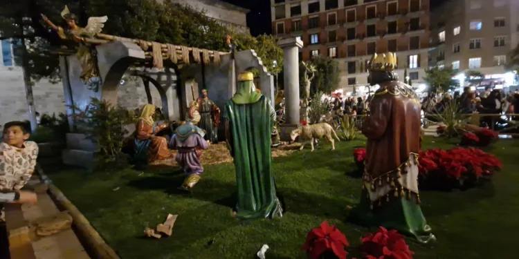 Belenes destacados en la Comunidad Valenciana 1 La magia de la Navidad ilumina Valencia con luces, árboles y flores