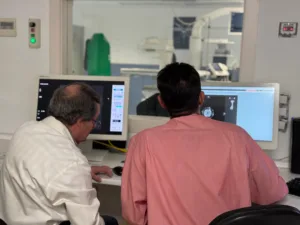 NuevoEquipoLitotricia HospPeset1