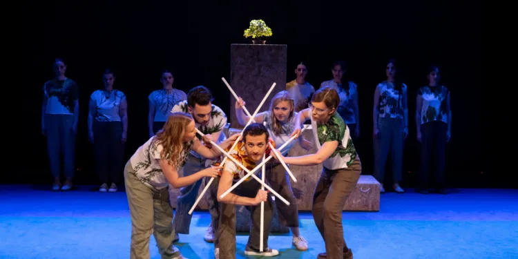 Escena Erasmus UV se lleva la identidad europea a Alicante, Valencia y Castellón en la última gira de 2024 1 Escena Erasmus UV se lleva la identidad europea a Alicante, Valencia y Castellón en la última gira de 2024