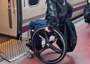 Renfe fija en 7 euros las «plazas H» para los clientes con discapacidad
