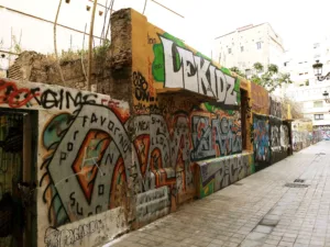 El refugio antiaéreo de la calle Espada entra en la Lista Roja de Hispania Nostra