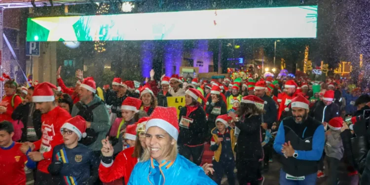 Los torrentinos preparan sus disfraces para la XV San Silvestre más solidaria