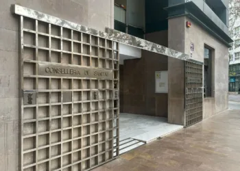 Sanidad establece cuatro unidades de referencia para atención a personas con esclerosis lateral amiotrófica