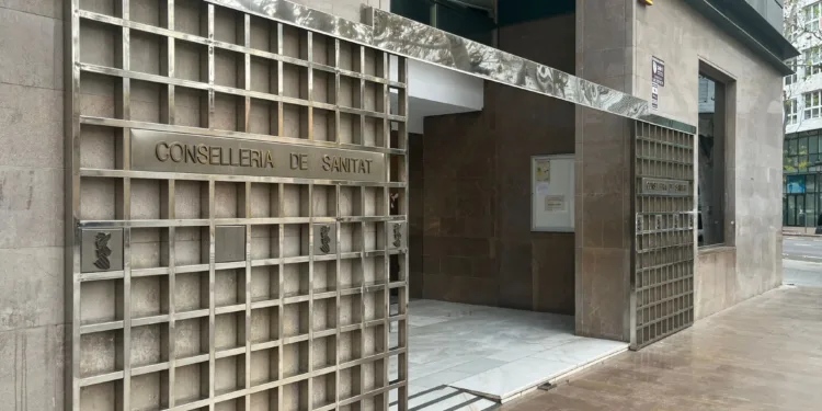 Sanidad establece cuatro unidades de referencia para atención a personas con esclerosis lateral amiotrófica