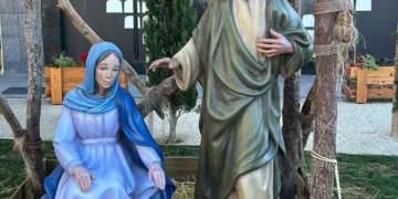 Destrozan el niño Jesús del nacimiento de Cullera