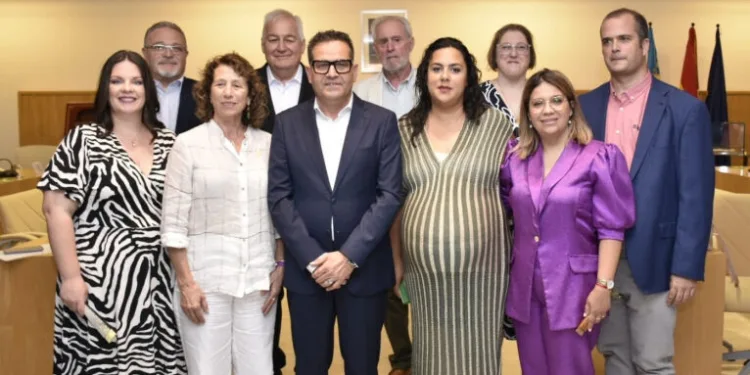 El alcalde de Sedaví José Cabanes se niega a hacer un Pleno municipal abierto con público