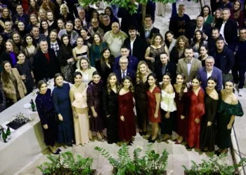 Brindis del mundo fallero por la Navidad