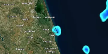 Una intensa lluvia sacude de nuevo la zona del Faro de Cullera