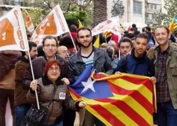 L'Associació Cultural Roc Chabàs de Dénia junt a Lo Rat Penat davant les recents declaracions del regidor de Compromís Ferran Puchades