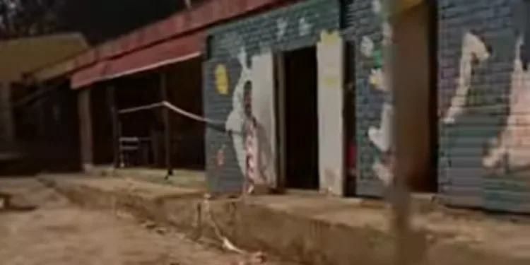 Incertidumbre en los IES de Albal, Alfafar y Benetússer: la comunidad educativa exige garantías de seguridad antes de la reapertura 1 Incertidumbre en los IES de Albal, Alfafar y Benetússer: la comunidad educativa exige garantías de seguridad antes de la reapertura