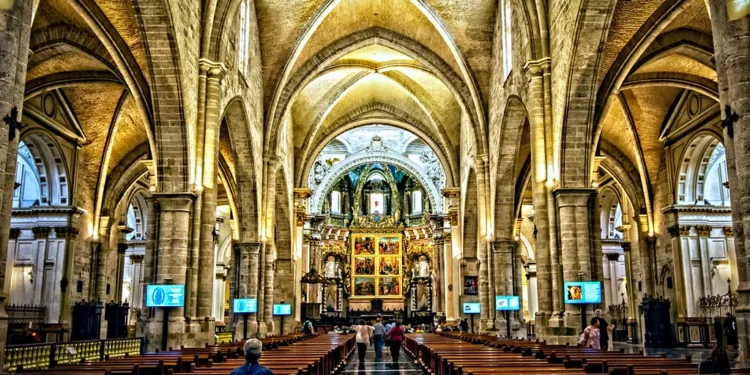 Una Misa Funeral donde a última hora se ha conseguido sumar a los familiares de las víctimas de la #DANA 1 Una Misa Funeral donde a última hora se ha conseguido sumar a los familiares de las víctimas de la #DANA