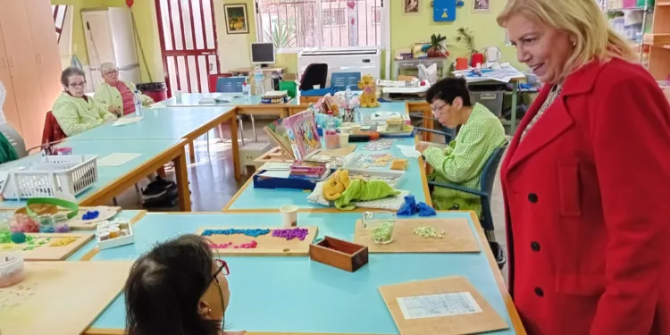 Los centros ocupacionales del IVASS elaboran artículos artesanales para regalar estas fiestas 1 Los centros ocupacionales del IVASS elaboran articulos artesanales para regalar en Navidad