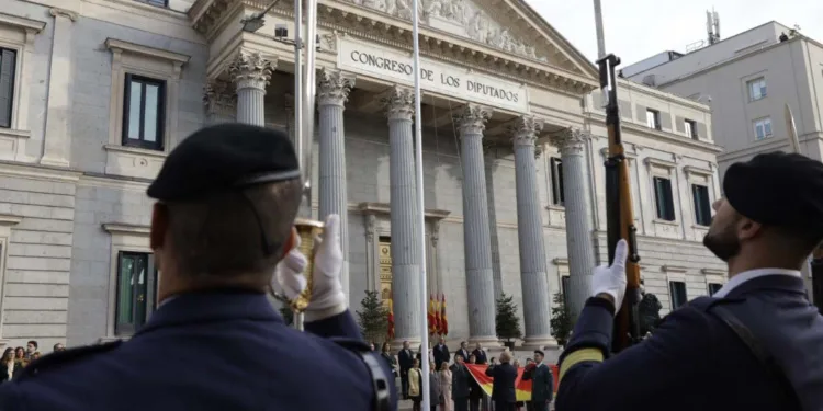 La Constitución Española cumple 46 años arrollada y violada casi cada día por los políticos y sus intereses