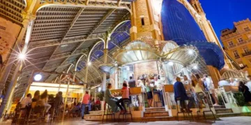 Fotur y la Asociación de Ocio Nightile presentan 5 reivindicaciones para mejorar el sector