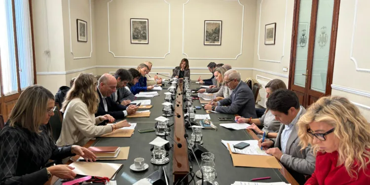 El nuevo plan de Valencia para prevenir adicciones se adapta a la evolución de las conductas adictivas