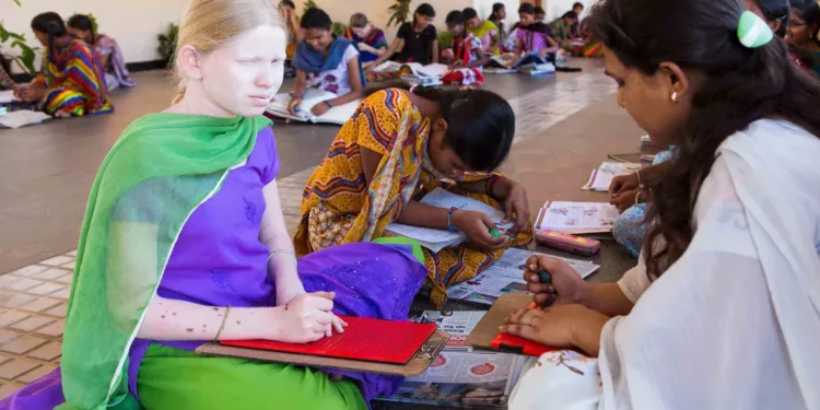 escuela de invidentes premio mujeres cermi fotografía 2024