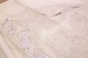 Alan Indumentaria colabora un año más como indumentarista oficial de las mantillas de las Falleras Mayores de Valencia 3 mantillas Alan indumentarista