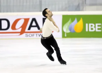 Patinaje sobre hielo: Olivia Smart, Tim Dieck y Tomás Guarino obtienen el billete al Europeo y Mundial 2025 1 Patinaje sobre hielo: Olivia Smart, Tim Dieck y Tomás Guarino obtienen el billete al Europeo y Mundial 2025