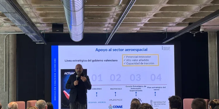 La Generalitat reforzará el crecimiento del sector aeroespacial de la Comunitat Valenciana con un plan estratégico