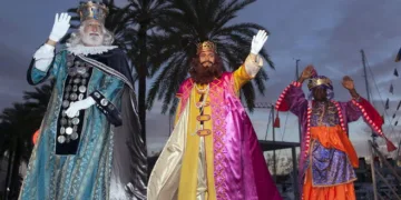 Cabalgata de Reyes en Valencia en Directo
