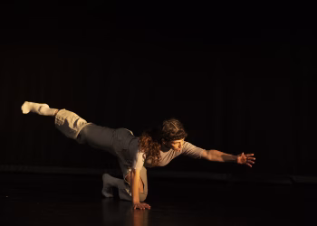 Dansa Valencia incorpora al festival una muestra que conecta la creación local y el Circuit Cultural Valencià