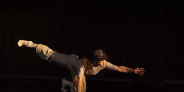 Dansa Valencia incorpora al festival una muestra que conecta la creación local y el Circuit Cultural Valencià