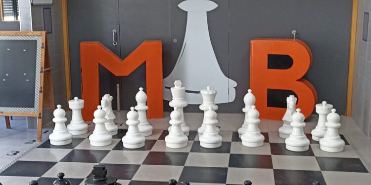 Los 204 alumnos del CEIP Mariano Benlliure de Aldaya vuelven a su centro tras las reparaciones de las riadas