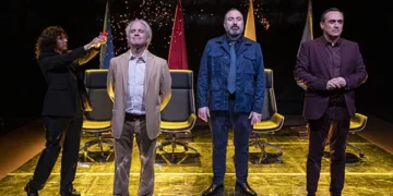 El Palau de Congressos de Peníscola acoge la representación de la comedia ‘La corporació’