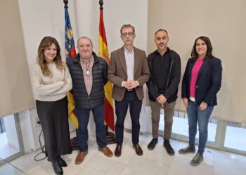 Generalitat y el Ayuntamiento de El Puig firman la cesión de una parcela para construir 81 viviendas protegidas 1 Generalitat y el Ayuntamiento de El Puig firman la cesión de una parcela para construir 81 viviendas protegidas