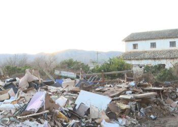 Pedralba exige regresar a la emergencia 2 ante los daños persistentes tras la DANA