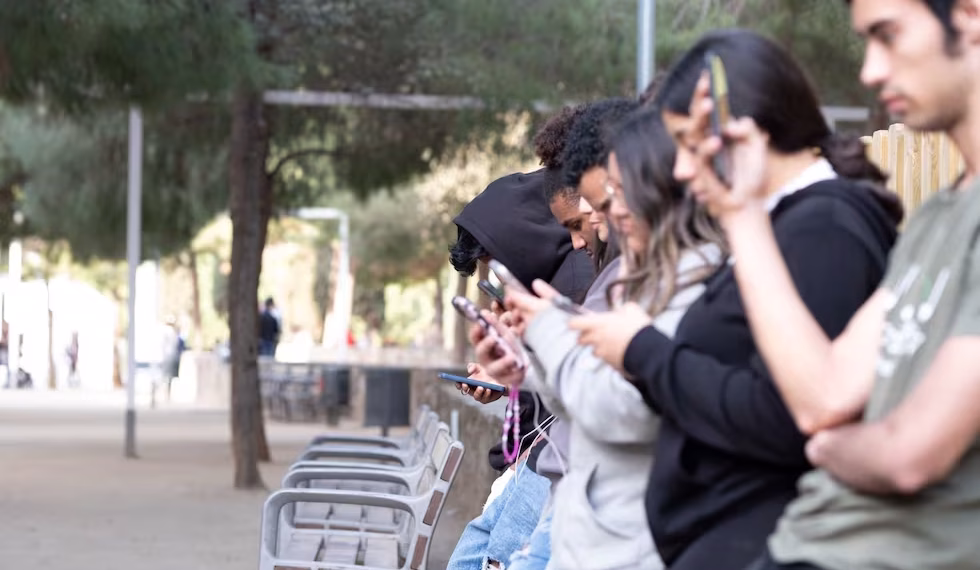 Cómo los teléfonos inteligentes han cambiado la forma de socializar