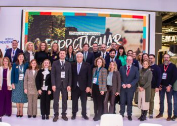 Valencia Turisme brilla en FITUR 2025: más de 40 presentaciones y una explosión de tradición y modernidad