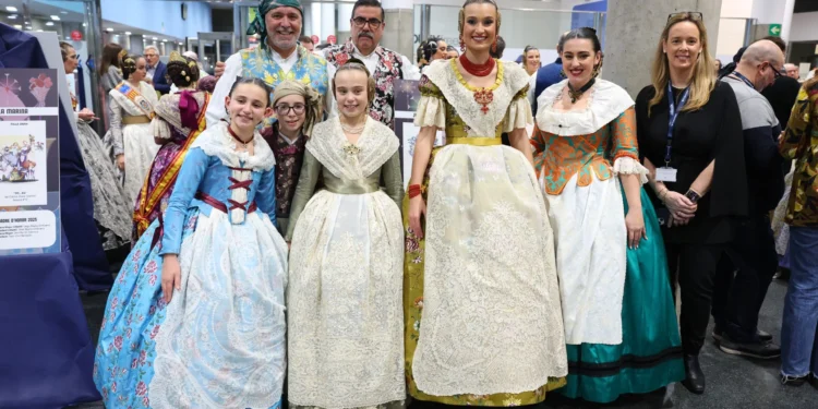 La Agrupación de Fallas del Marítimo presenta sus bocetos 1 La Agrupación de Fallas del Marítimo presenta sus bocetos