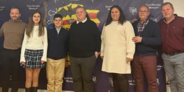 La Falla Sant Nicolau «Mosquit» de Gandia presenta sus bocetos