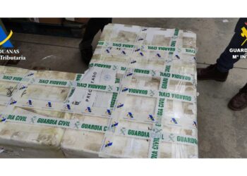 Intervenidos 150 kilogramos de salsa en mal estado en el polígono industrial de Manises