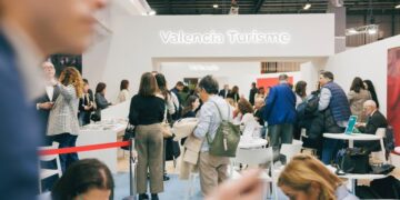 Turisme Diputació de Valéncia presenta en FITUR su campaña de turismo «Te mereces Valencia»