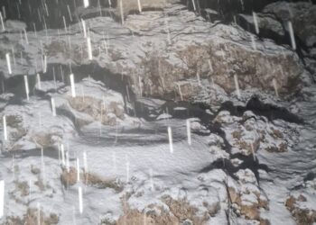 Nieve en el interior de Castelló y hasta 34 litros recogidos en Moncofa. Mañana continúan los avisos amarillos